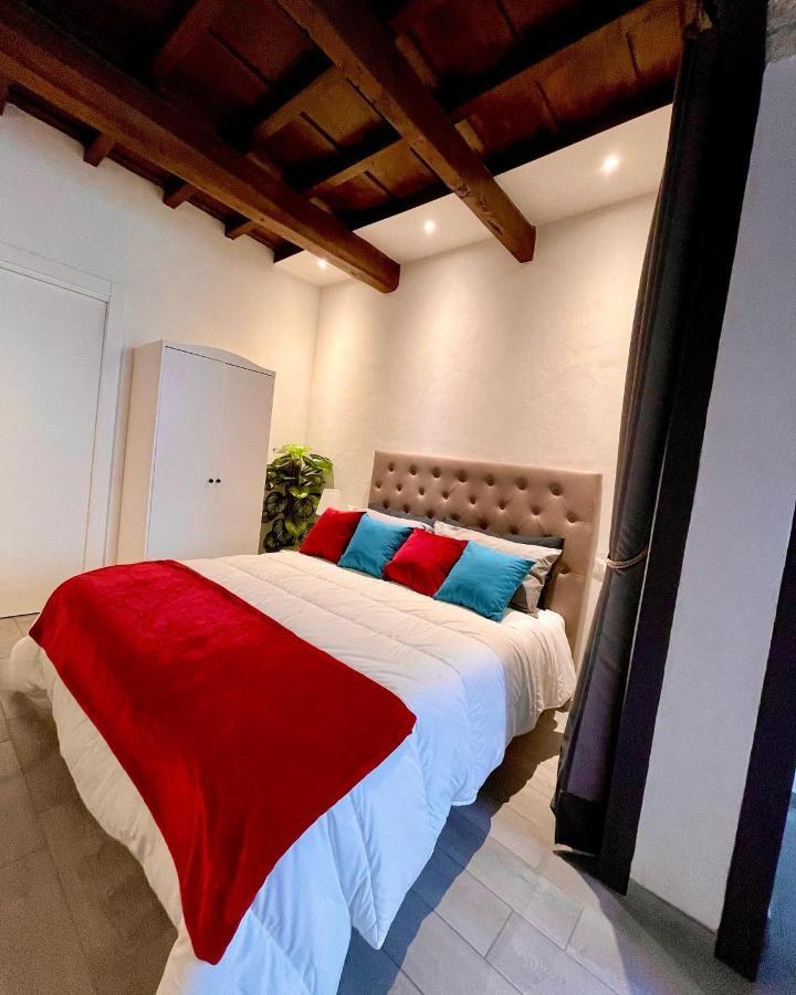 Roberto'S Apartment. Firenze Piazza Santa Croce. Ngoại thất bức ảnh